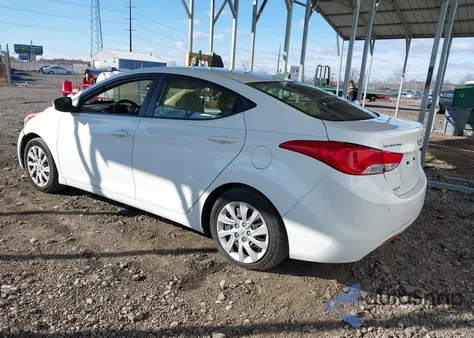 2011 Hyundai Elantra Gls z USA, uszkodzony, nr VIN 5NPDH4AE0BH059762